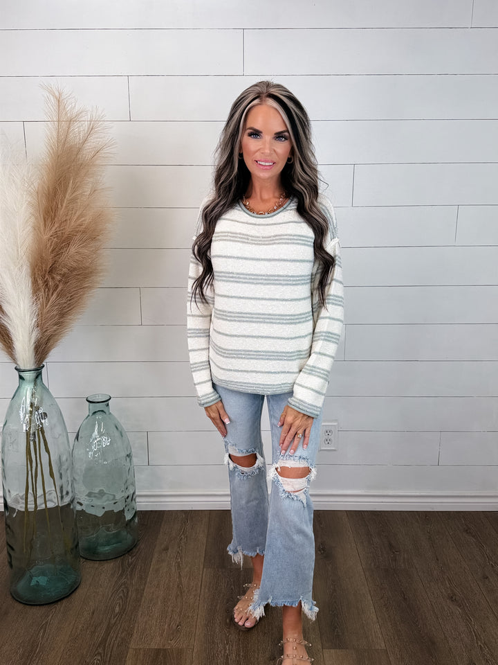 * PRE ORDER * WEEKEND STRIPES SWEATER est ship date 9-15