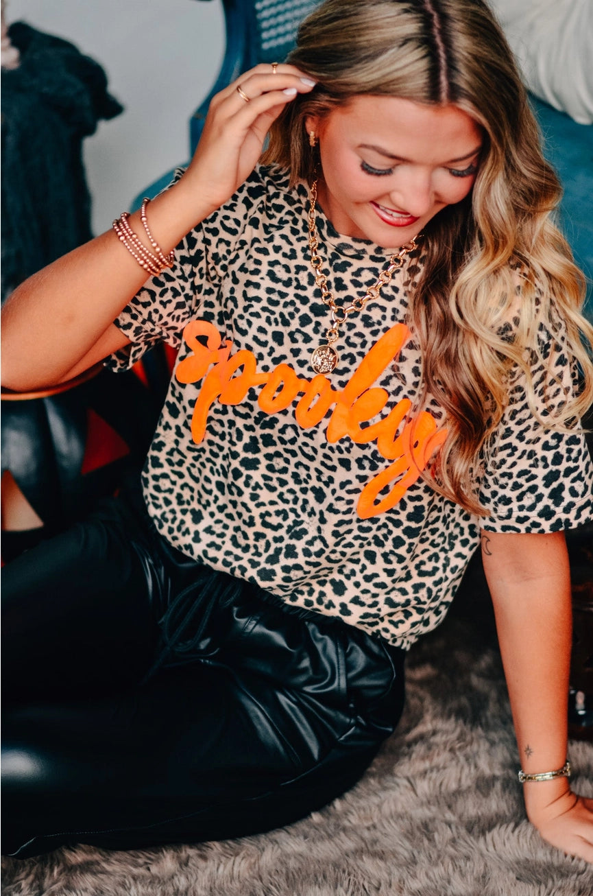 Spooky leopard tee