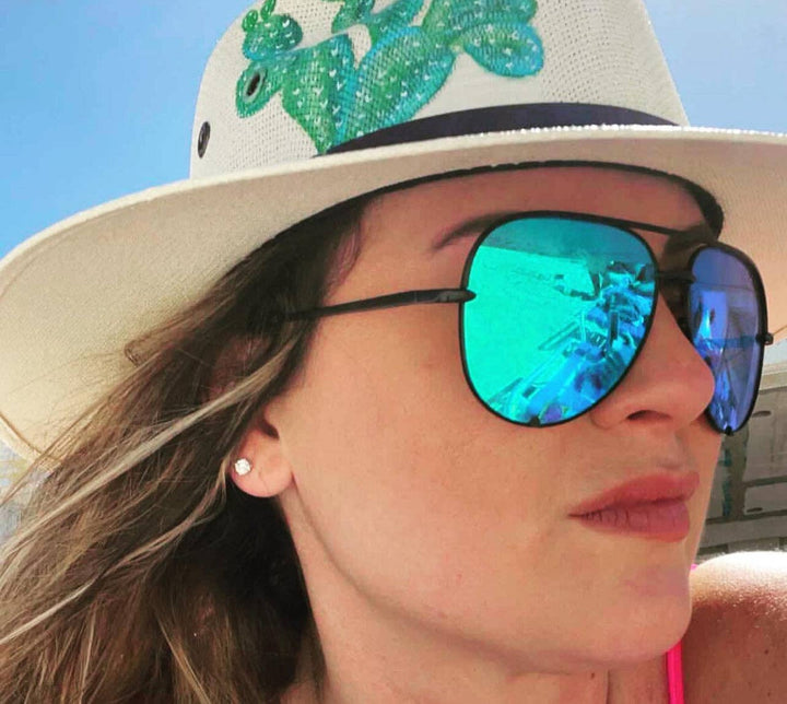 Classic Aviators: blue Sunglasses