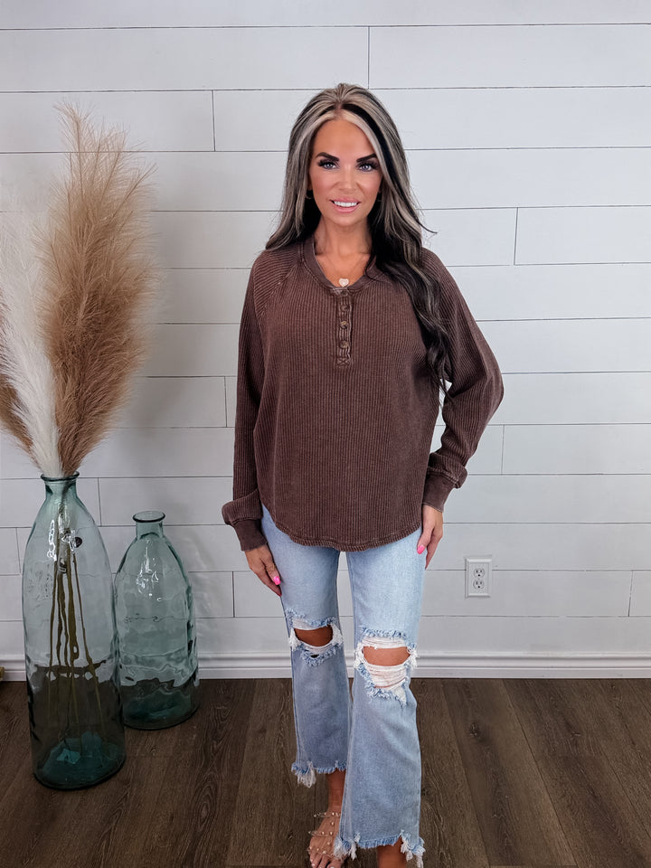 Free Spirit Washed Henley TOP