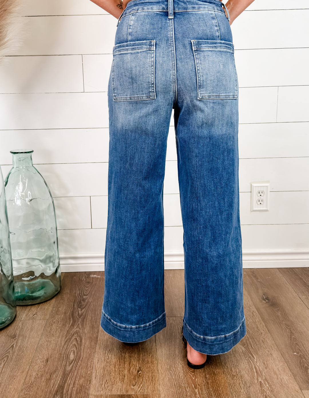 Office days high rise pin tuck denim